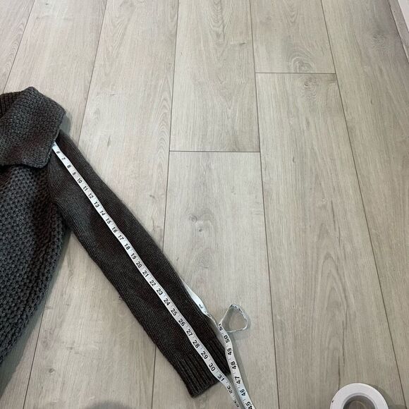 VINCE Size S Gray Honeycomb Yak Wool Sweater Cardigan Jacket - Picture 6 of 8